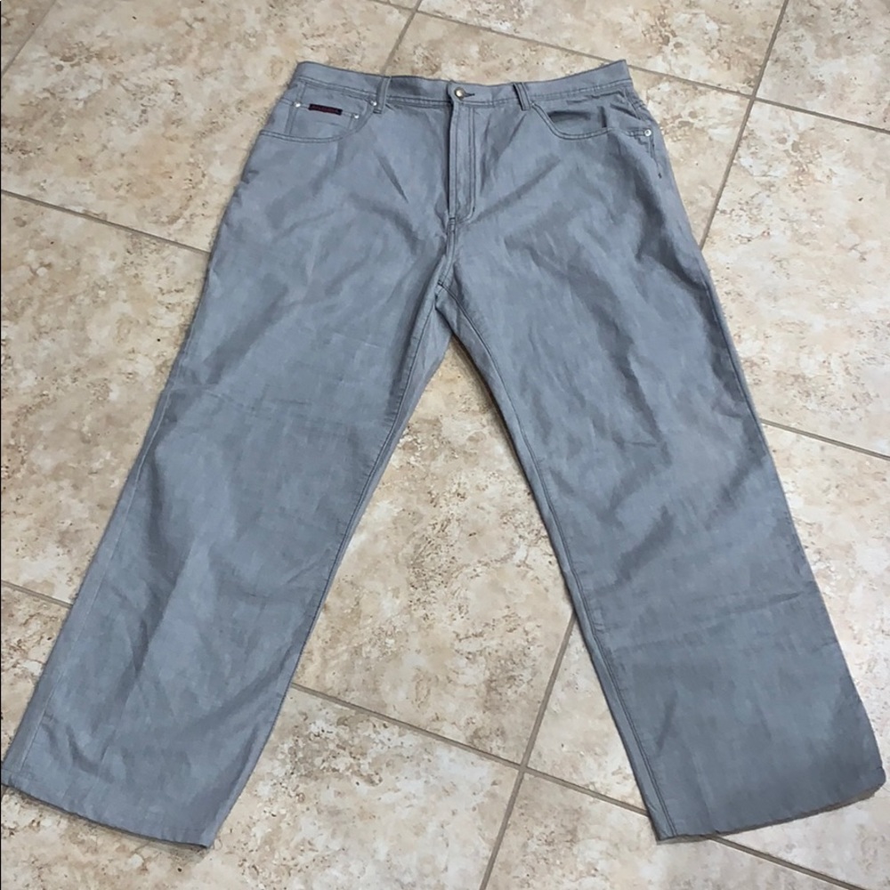 Men’s Classic Fit Tommy Hilfiger Jeans Size 38/32